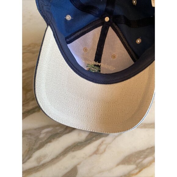 St. Thomas U.S.V.I. Kickin' Back Alligator Palm Tree Adjustable - Picture 5 of 6